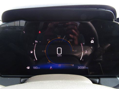 Used 2025 Chevrolet TrailBlazer LT FWD image 15