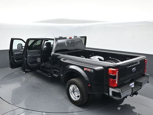 Used 2026 Ford F350 Lariat w/ Lariat Premium Package AWD/4WD image 60