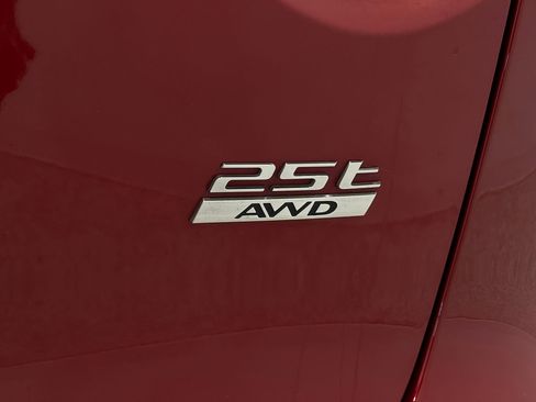 Used 2019 Jaguar F-PACE Prestige image 42