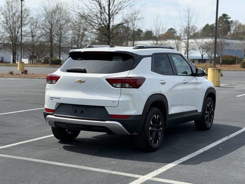 Used 2021 Chevrolet TrailBlazer LT image 6