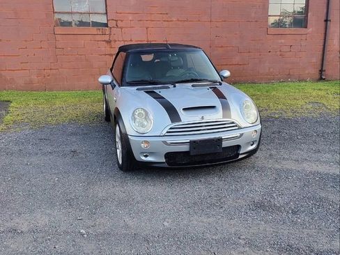 Used 2005 MINI Cooper S FWD image 4