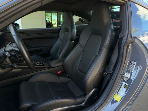 Used 2025 Porsche 911 Carrera GTS image 26