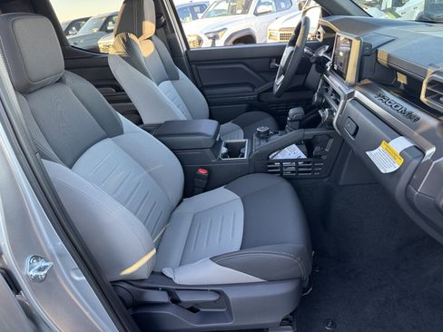 New 2026 Toyota Tacoma TRD Off-Road image 8