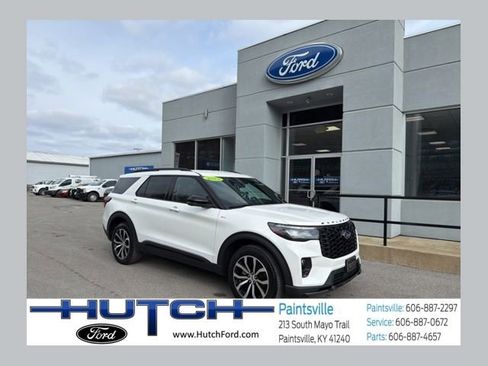 Used 2025 Ford Explorer ST-Line AWD/4WD image 1
