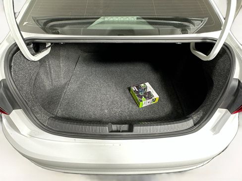 Used 2021 Volkswagen Jetta FWD image 27