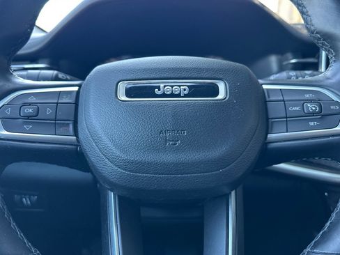 Used 2022 Jeep Compass Latitude w/ Convenience Group image 25