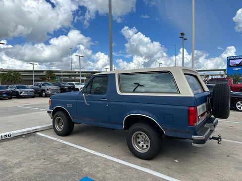 Used 1991 Ford Bronco AWD/4WD image 1