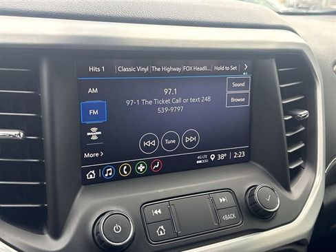 Used 2021 GMC Acadia SLE w/ Driver Convenience Package image 13