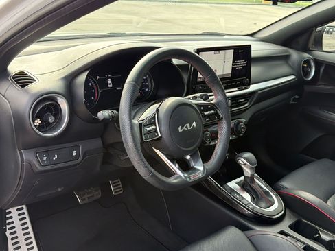 Used 2023 Kia Forte GT w/ GT2 Package FWD image 4