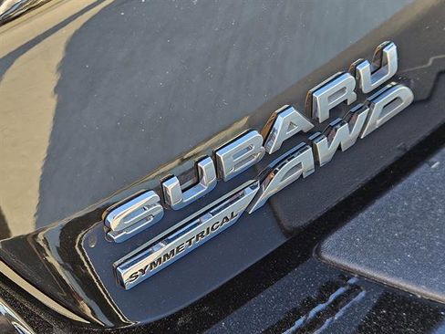 Certified 2025 Subaru Crosstrek 2.5i Limited w/ Crosstrek Mirror Package image 9