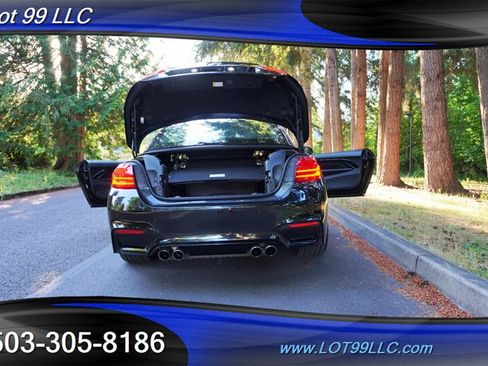 Used 2016 BMW M4 Convertible RWD image 28