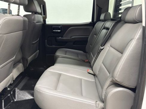 Used 2018 Chevrolet Silverado 2500 W/T w/ WT Convenience Package AWD/4WD image 35