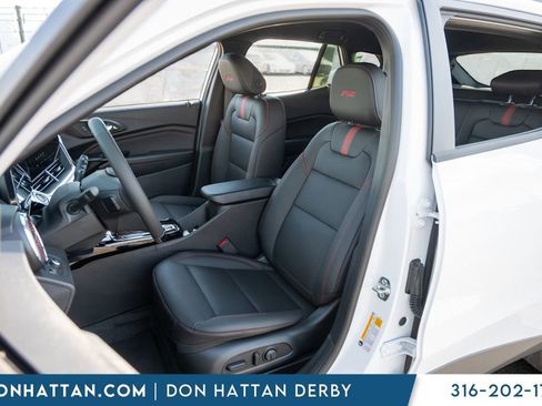 New 2026 Chevrolet Trax RS image 4