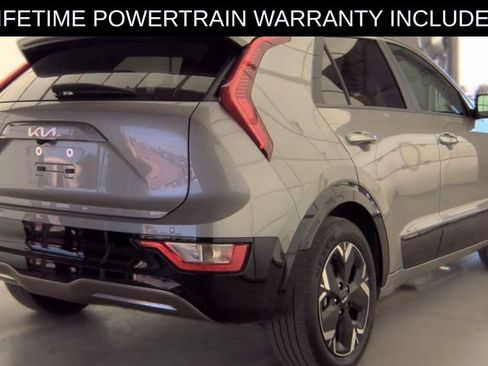 Used 2024 Kia Niro Wind FWD image 14