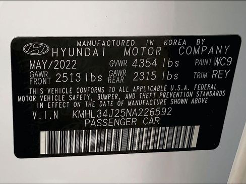 Used 2022 Hyundai Sonata Limited w/ Preferred Accessory Package FWD image 37