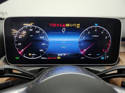 Used 2023 Mercedes-Benz C 300 Sedan image 9