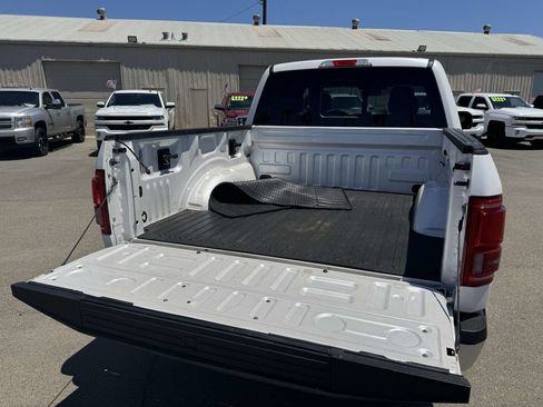 Used 2015 Ford F150 Lariat w/ Equipment Group 502A Luxury image 12