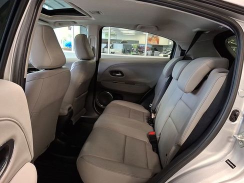 Used 2016 Honda HR-V EX-L image 12