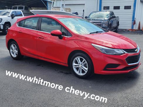 Used 2018 Chevrolet Cruze LT FWD image 5