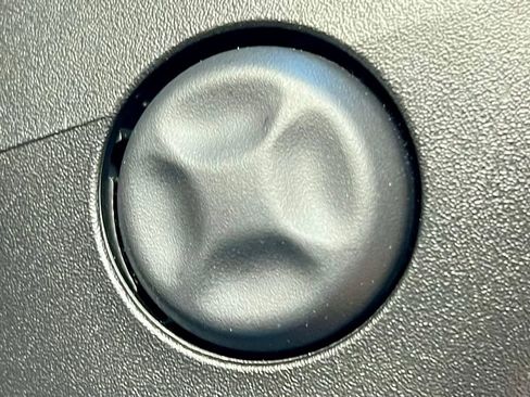 Used 2022 Chevrolet Tahoe High Country image 33