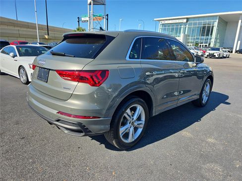 Used 2023 Audi Q3 2.0T Premium Plus w/ Premium Plus Package image 3