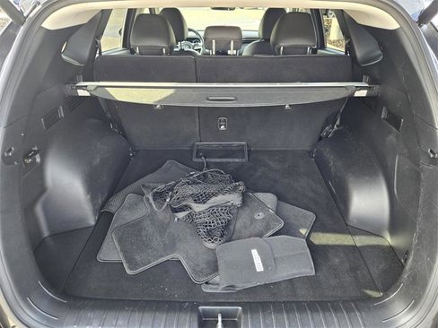 Used 2022 Hyundai Tucson Limited w/ Winter Package image 27