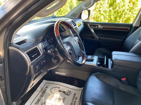 Used 2014 Lexus GX 460 Luxury AWD/4WD image 26