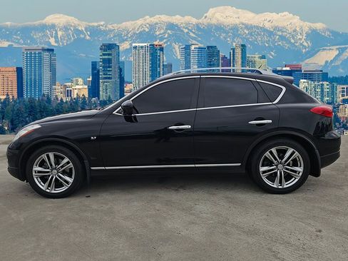 Used 2015 INFINITI QX50 Journey w/ Premium Package image 4