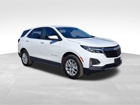 Used 2024 Chevrolet Equinox LT AWD/4WD image 1