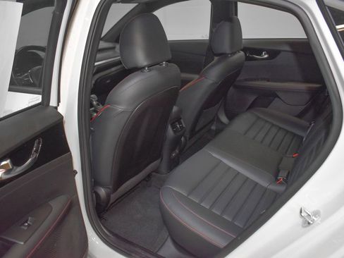 Used 2023 Kia Forte GT w/ GT2 Package image 23