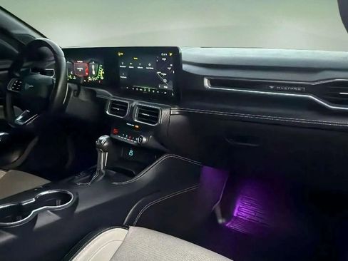 Used 2024 Ford Mustang GT Premium image 12