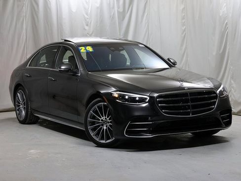 Certified 2024 Mercedes-Benz S 580e S 580e image 1
