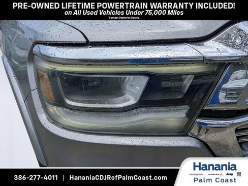 Used 2022 RAM 1500 Laramie AWD/4WD image 9