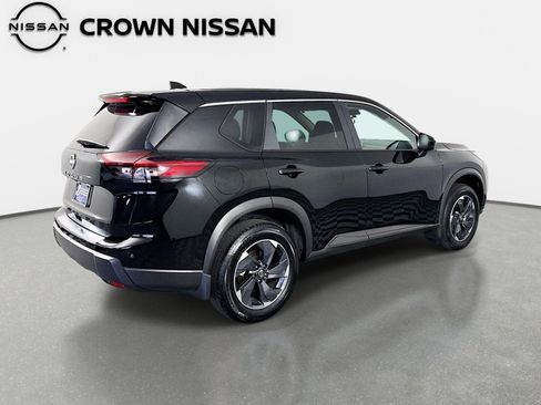 Certified 2026 Nissan Rogue SV w/ Cold Weather Package FWD image 5