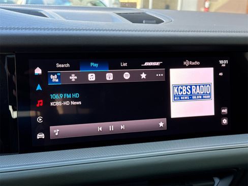 Used 2025 Porsche Cayenne image 20