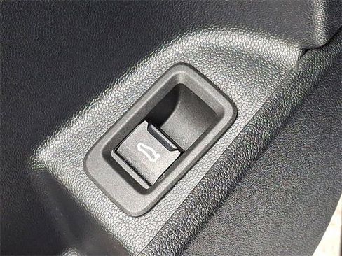 Used 2025 MINI Cooper S image 27