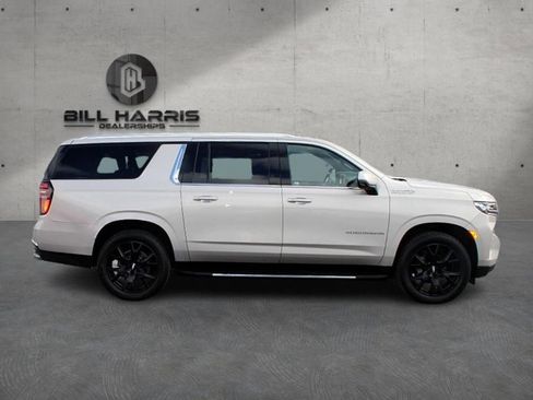 Used 2021 Chevrolet Suburban High Country w/ Max Trailering Package AWD/4WD image 4