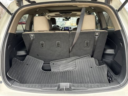 Used 2017 Honda Pilot Elite image 25