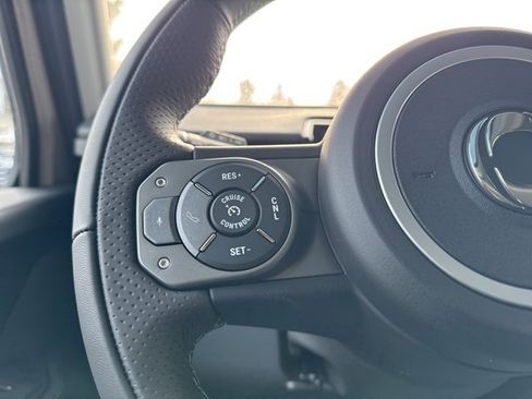 New 2025 INEOS Grenadier Fieldmaster Edition image 11