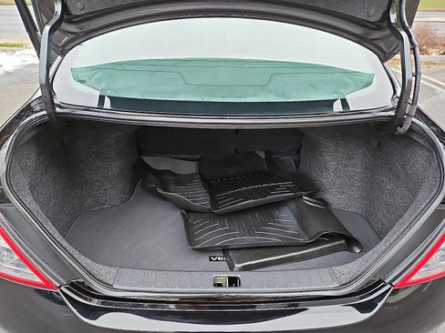 Used 2014 Nissan Versa SV image 27