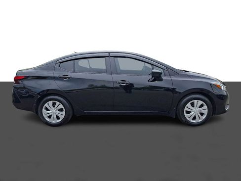 Used 2023 Nissan Versa S w/ Trunk Package FWD image 7