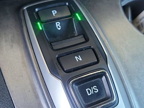 Used 2022 Honda Pilot Sport image 16
