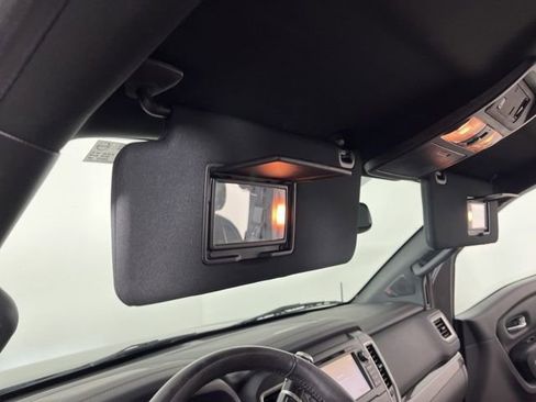Used 2018 Nissan Titan SL w/ Midnight Edition RWD image 35