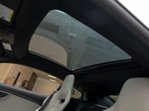 Used 2024 Jaguar F-TYPE R-Dynamic RWD image 21