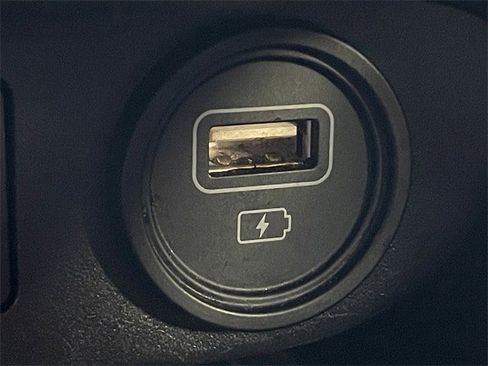 Used 2021 Hyundai Elantra Limited w/ Cargo Package image 20