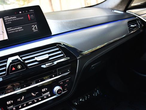 Used 2020 BMW M5 w/ Executive Package image 35