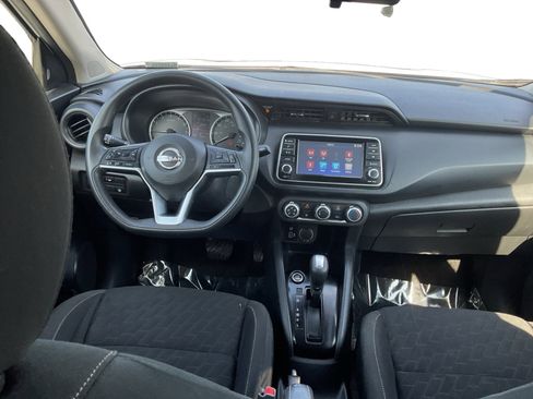 Used 2022 Nissan Kicks S FWD image 14