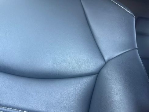Used 2021 Toyota RAV4 XLE Premium AWD/4WD image 5