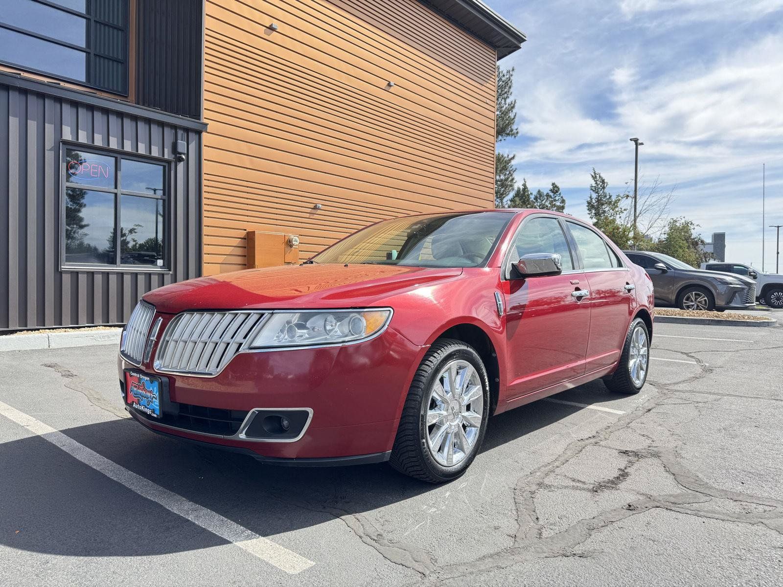 Used 2010 Lincoln MKZ AWD image 1