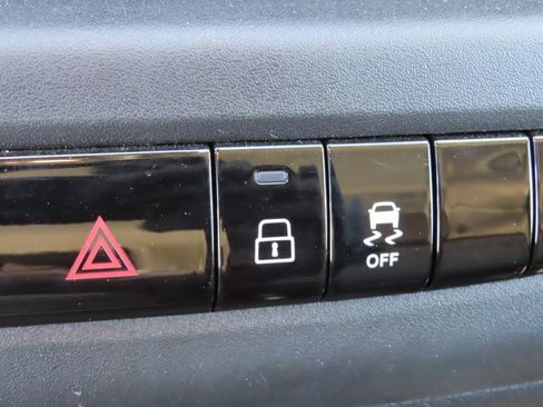 New 2023 RAM ProMaster 3500 w/ Convenience Group image 8